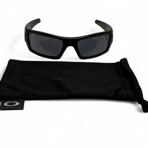 Oakley Gascan Sunglasses Matte Black Gray Tinted with Pouch
